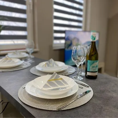 Nj Collection וארנה