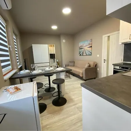 Nj Collection וארנה