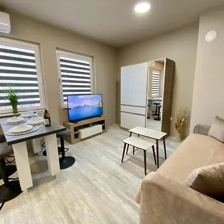 Nj Collection וארנה